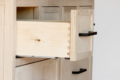 Analisa Shaker Style 8-Drawer Dresser