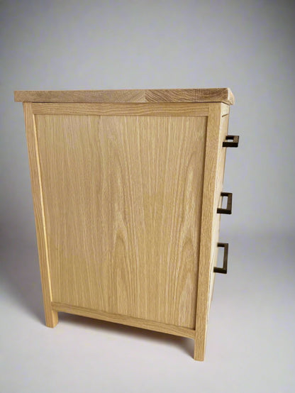 Analisa 3-Drawer Nightstand